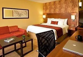 Hotel Courtyard By Marriott Williams Centre