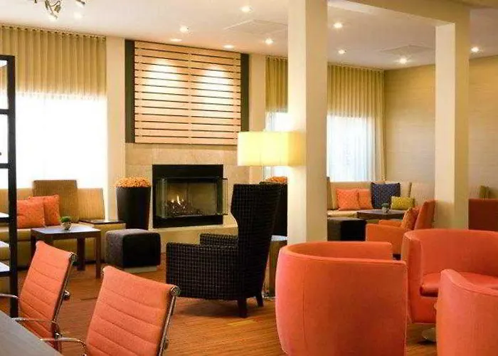 Courtyard By Marriott Williams Centre 3*